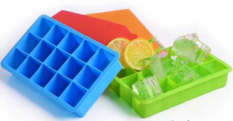 The Cool Choice: 5 Reasons to Use Silicone Ice Trays Over Conventional Ice Tray